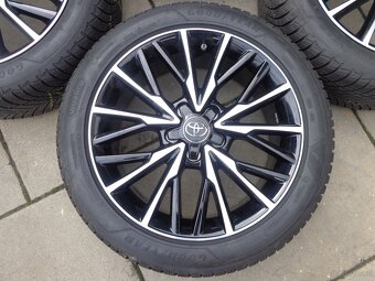 neuwertige original Toyota Yaris Cross winterradsatz RDKS - 2