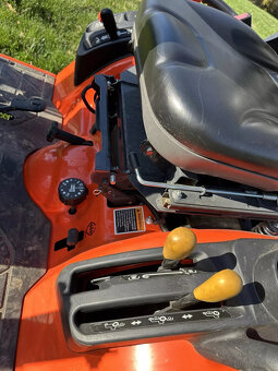 Kubota Traktor Schlepper mit lader und bagger - 2