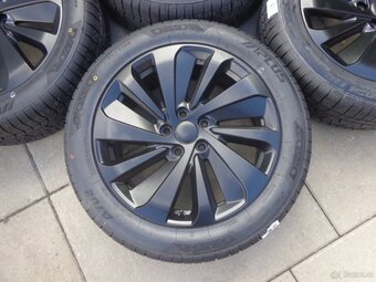BYD Seal U / BYD Seal U DM-i neue Winterradsatz 235/50R19 - 2