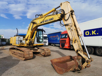 Raupenbagger NEW HOLLAND T4P E 195 B - 2