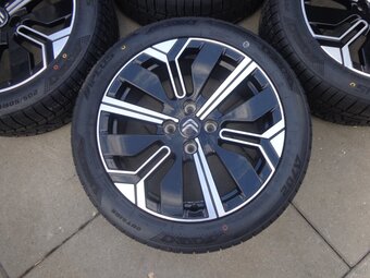 205/50R17 Citroen C3 / Citroen  e-C3 Winterradsatz - 2