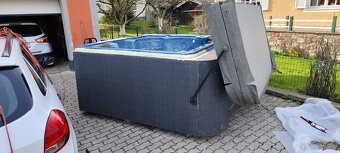 Whirlpool - 2
