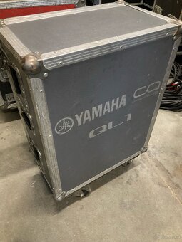 Yamaha QL1 - 2