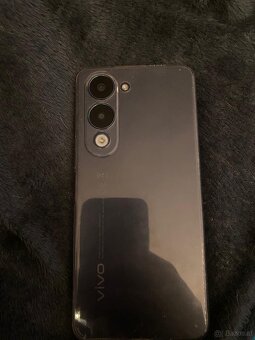 VivoY04 und ein e-roller - 2