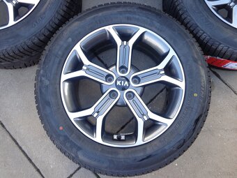Kia Sorento / Hyundai Santa Fe neue winterradsatz 235/60R18 - 2