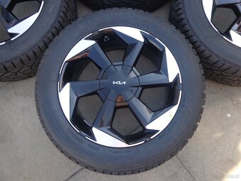 Kia Sorento originaler Winterradsatz 19" inkl. RDKS Senzore - 2