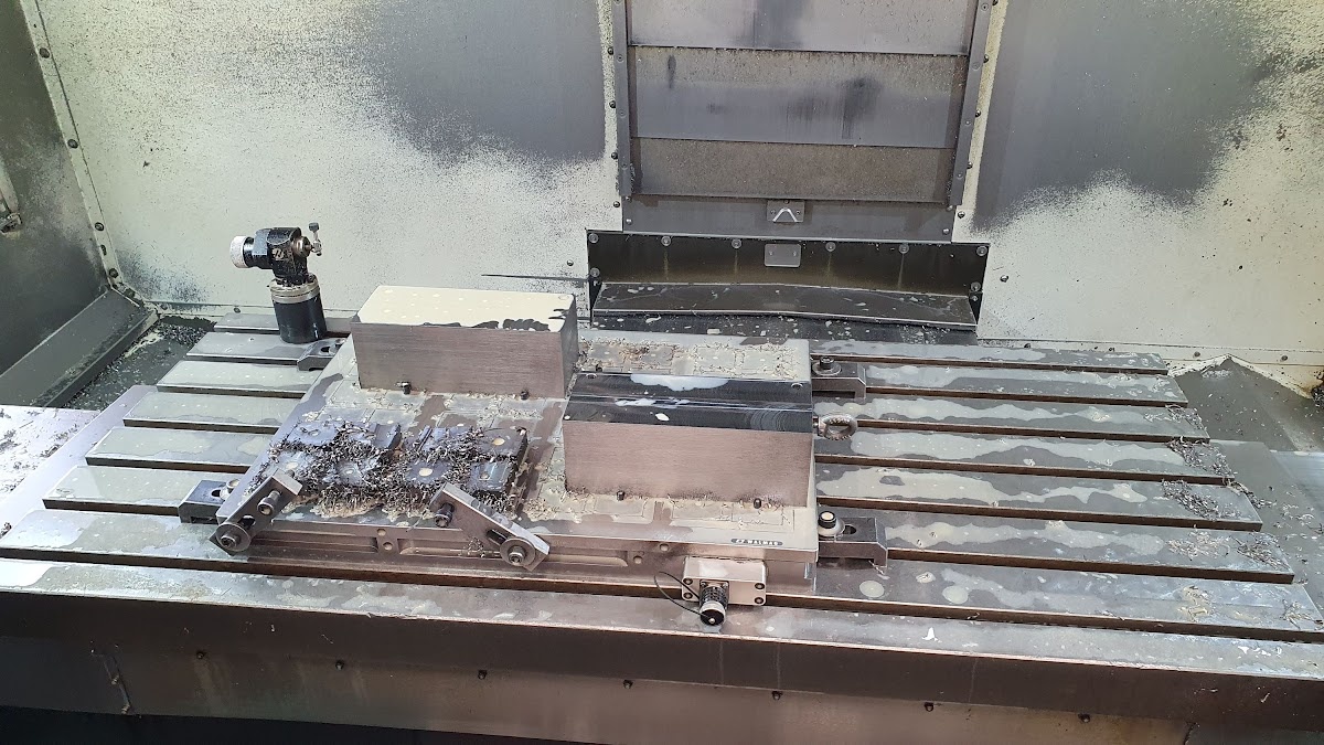 Haas Automation VF-3YT/50 - Bearbeitungszentrum Vertikale - 3