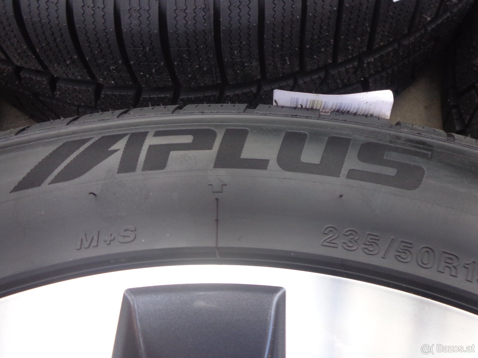 Skoda Kodiaq nagelneue Winterradsatz 235/50R19 - 3