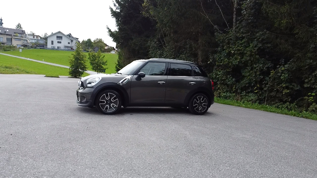Mini Countryman - 3