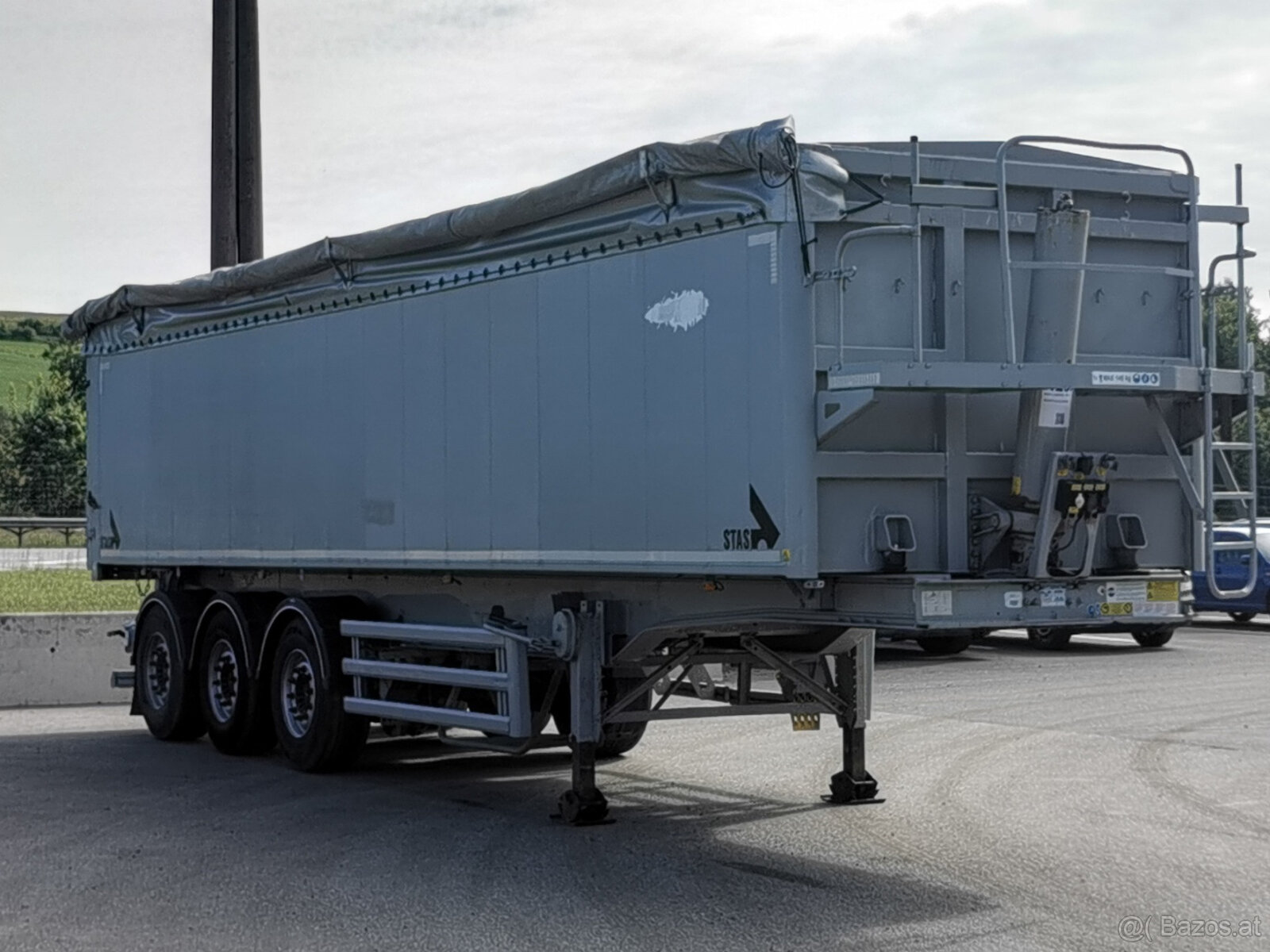 Zu verkaufen STAS S300CX Kippsattelanhänger 50m³ - 3