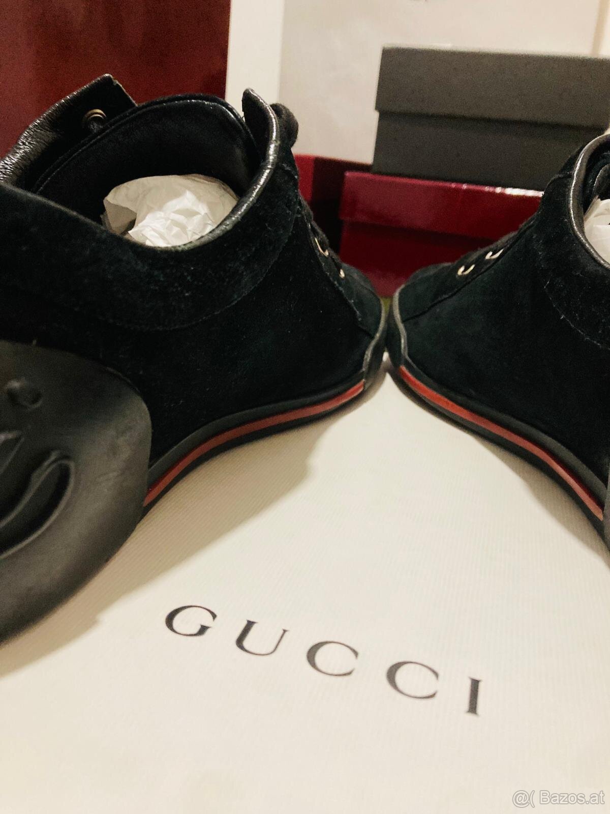 Gucci Soft Suede - 3