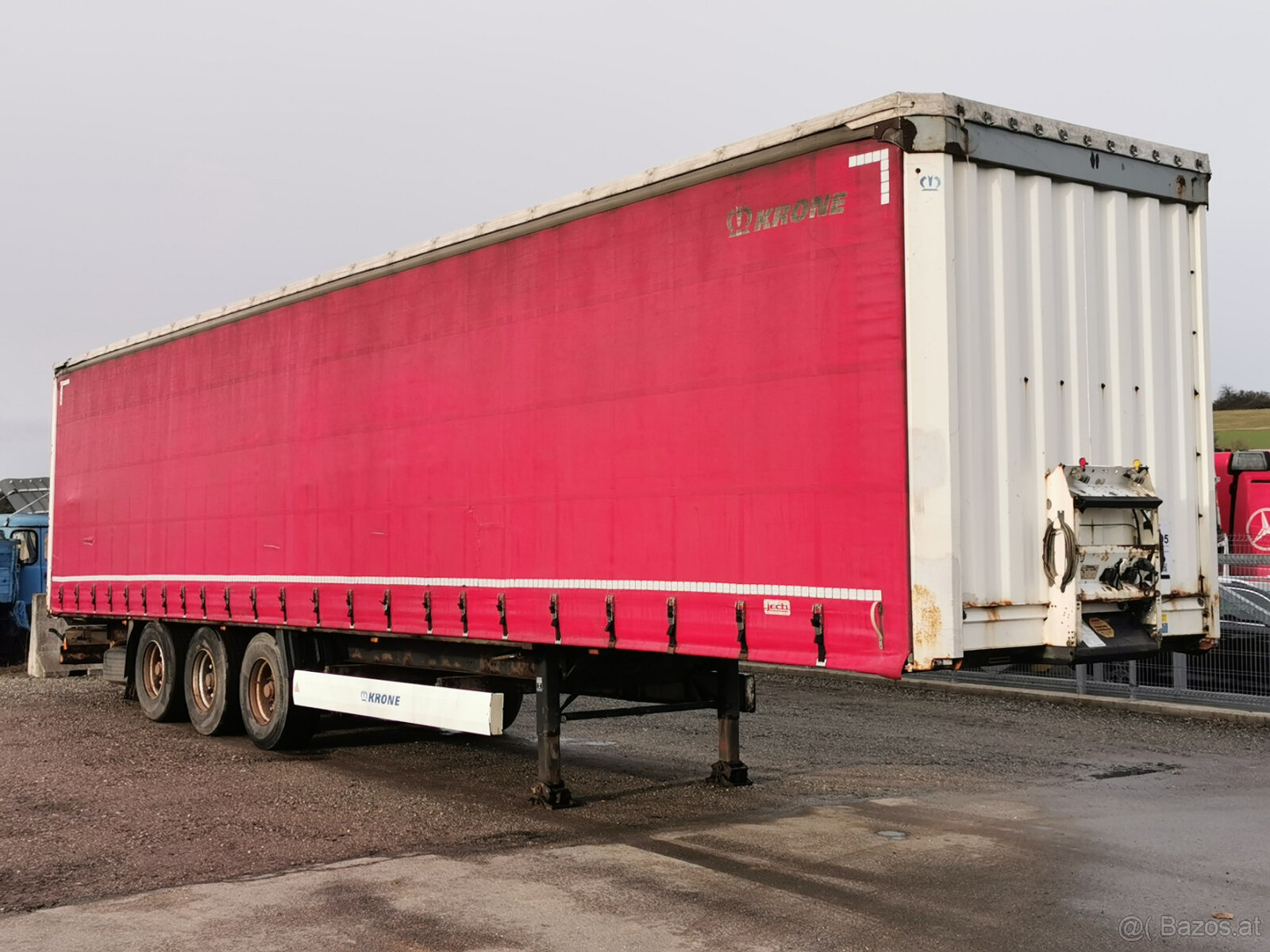 Pritschenauflieger mit Plane KRONE SD - 3
