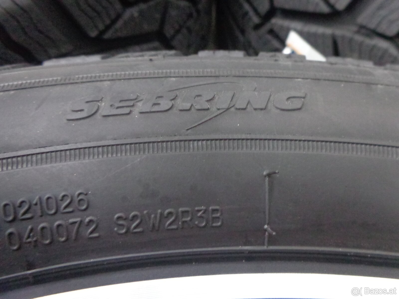 255/45R20 new Hyundai Santa Fe 2025+ Winterradsatz - 3
