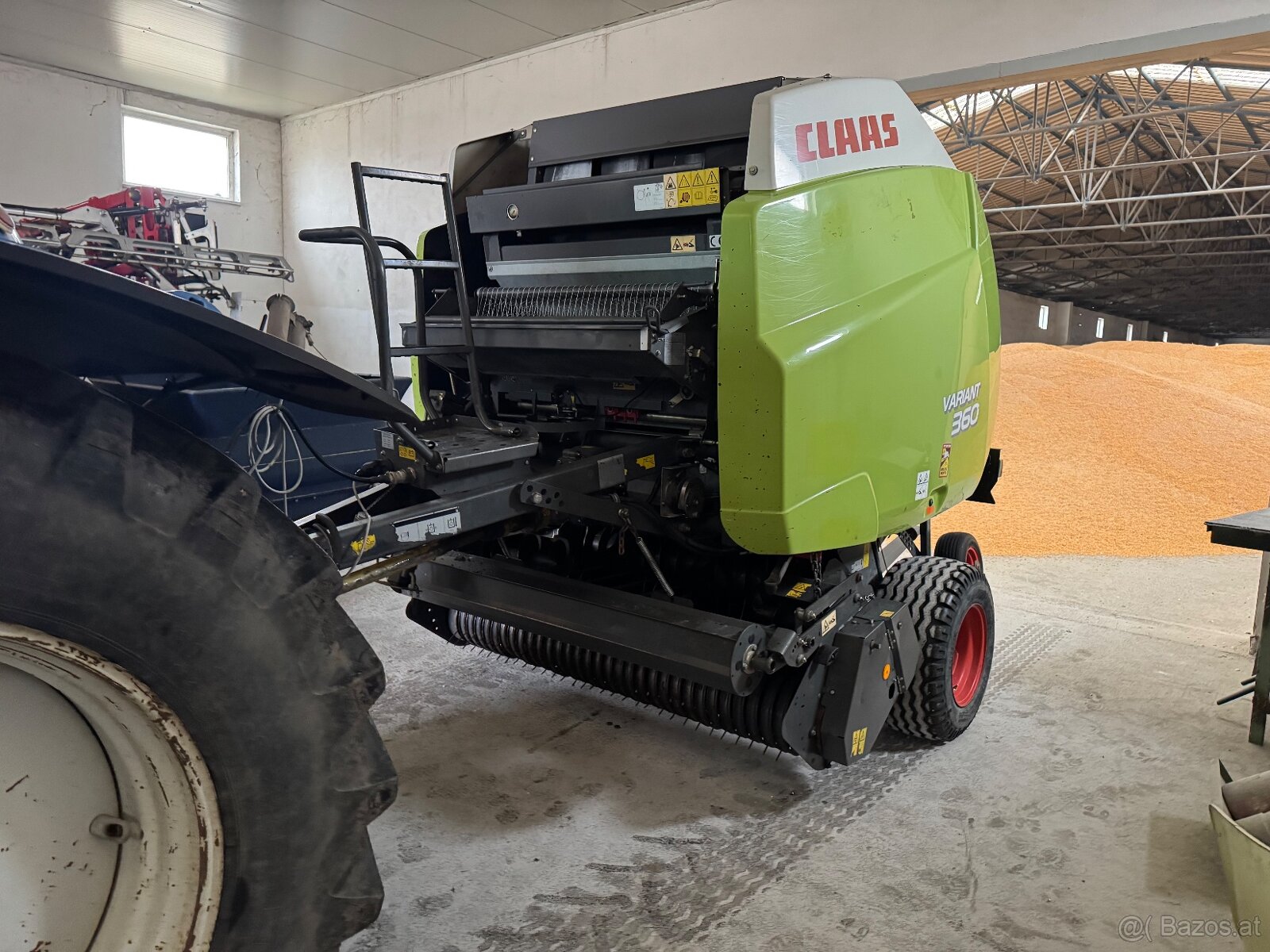 Claas variant 360 balíkovač lis na guľaté baliky - 3