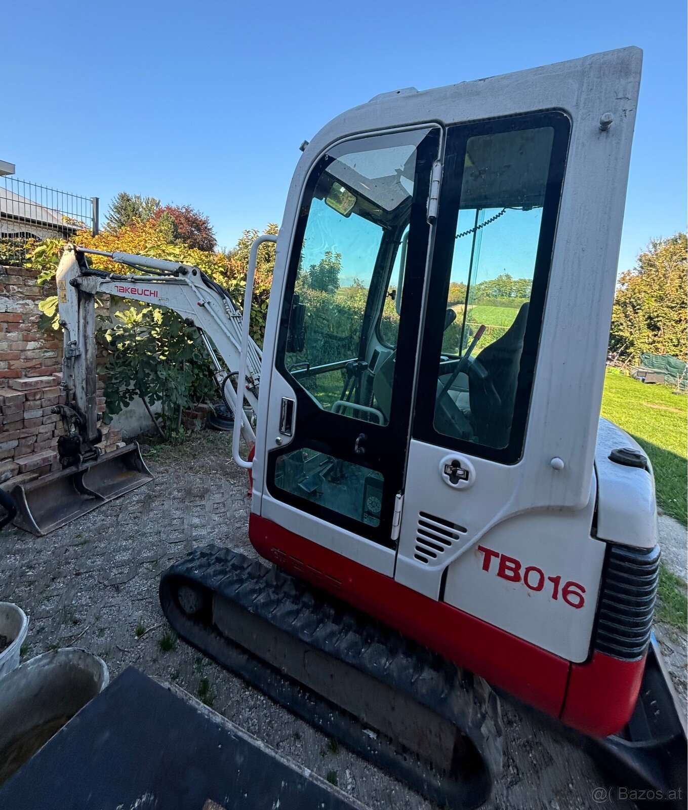 Zum verkaufen Minibagger Takeuchi tb 016 bj 2012 - 3