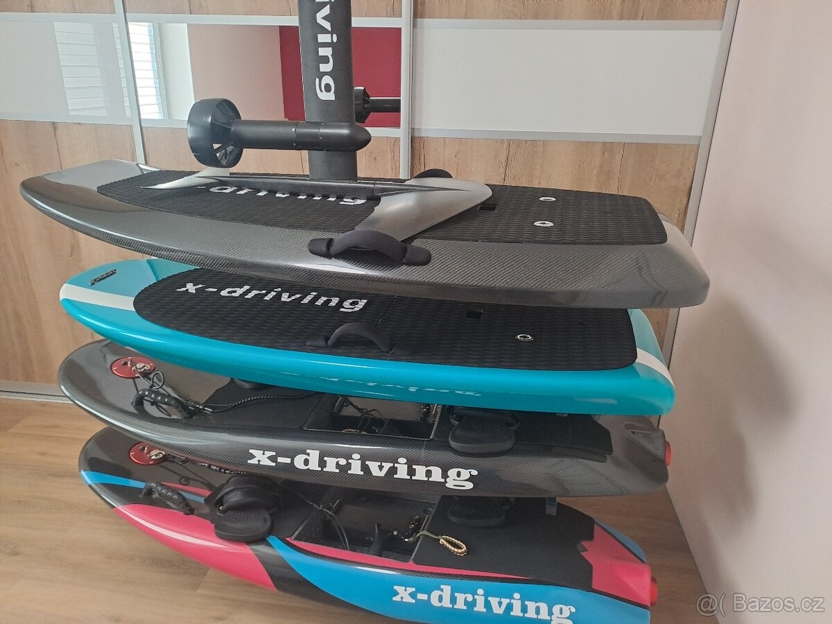 elektrisches Surfbrett e-foil und jetboard - 3