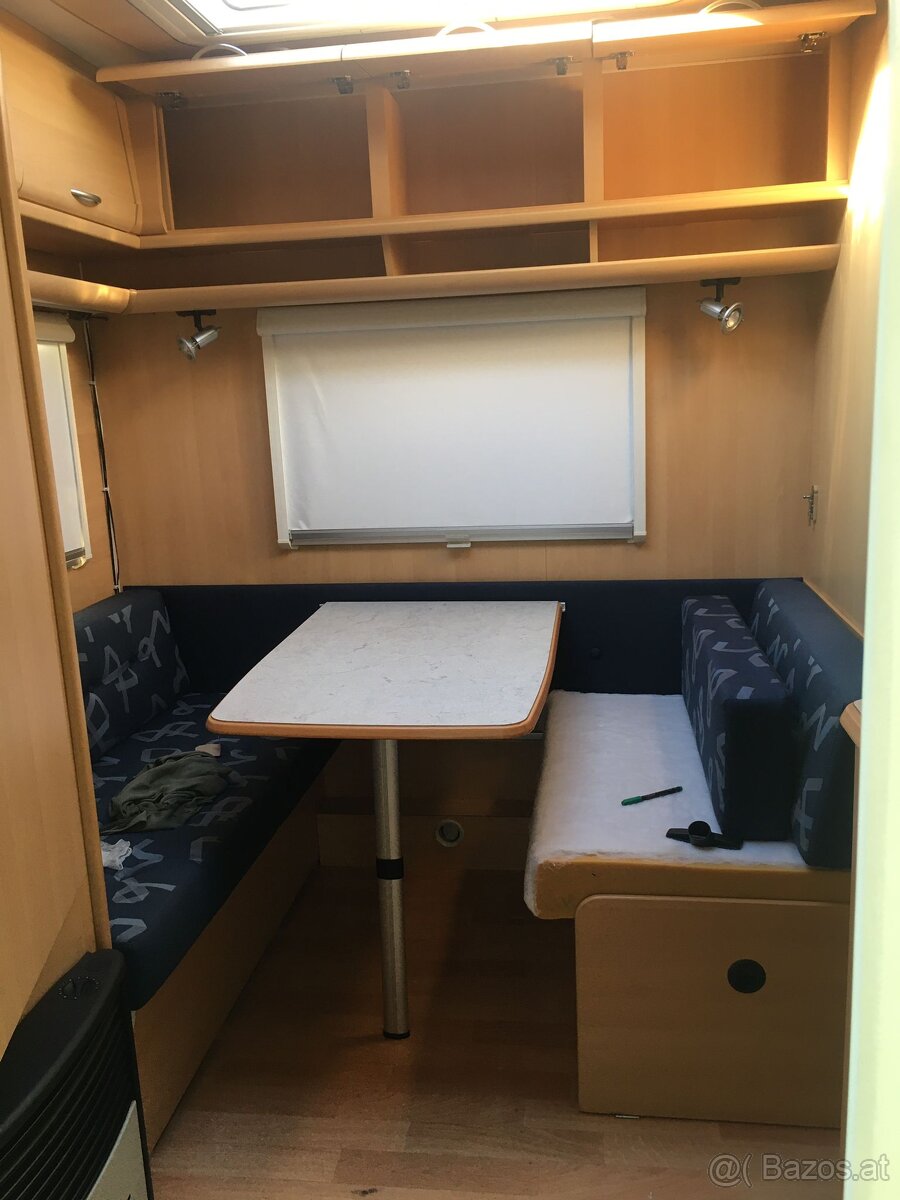 Wohnwagen mit Vorzelt und Fix Platz - 3