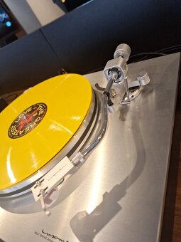 Luxman Turntable Record Player PD-151 MkII - 3