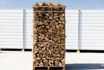 25,33,50 Brennholz,halb-/trocken Buche, Eiche Kiste 1,95 - 3