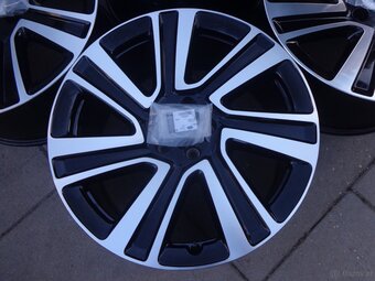 Land Rover Range Rover L460 / L461 Alufelgensatz 22" - 3