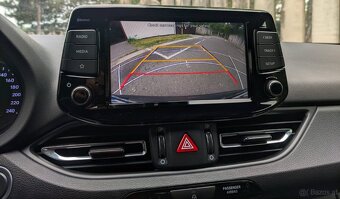 Hyundai i30 1.5 T-GDi CW MHEV 7DCT - 3