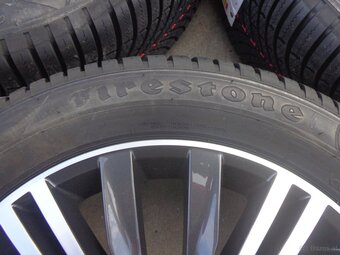 VW Tiguan nagelneue Ganzjahres-Winterradsatz 235/55R18 - 3
