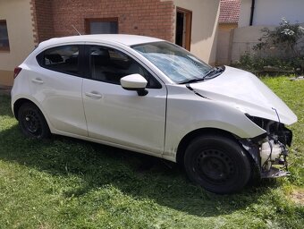 Mazda 2 für Ersatzteile - 3