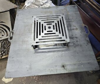 Partygrill / Grillplatte 90×90 cm + Sockel (6 / 10 mm) - 3