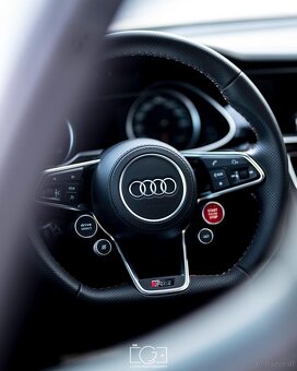 Audi RS4 - 3
