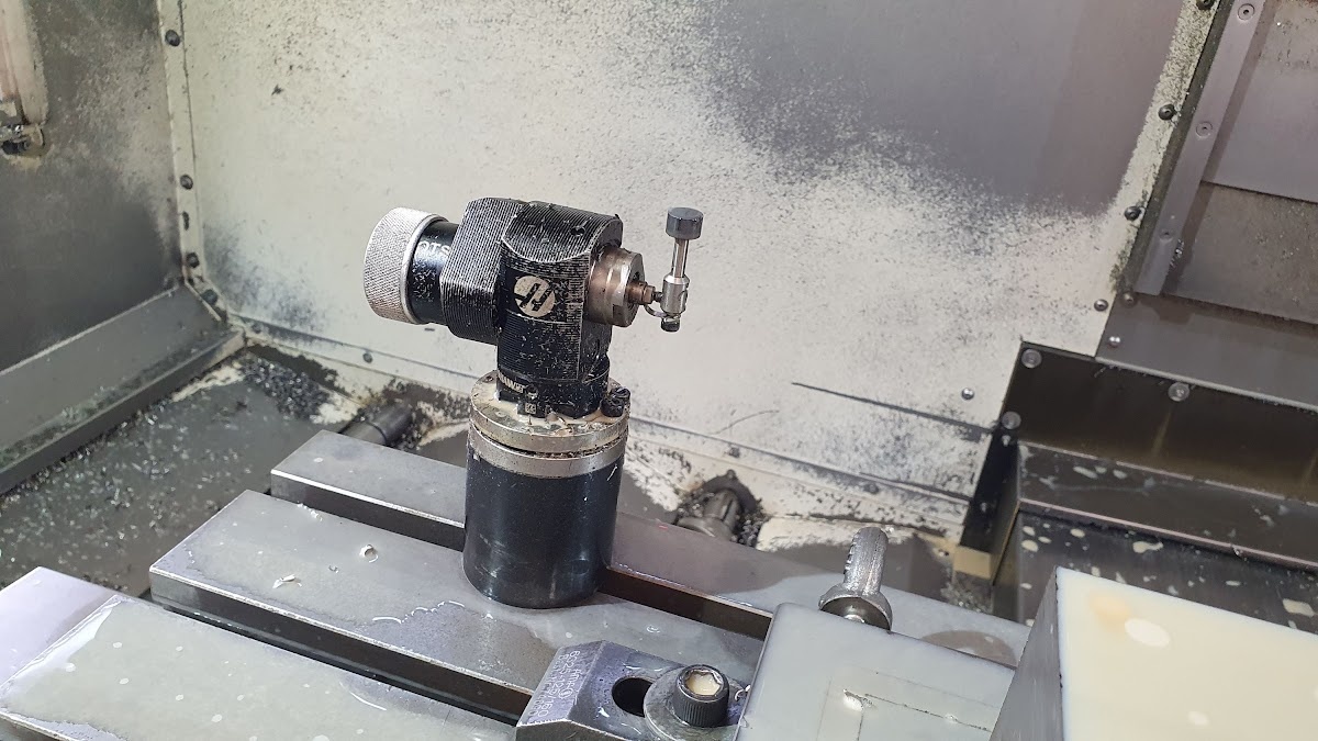 Haas Automation VF-3YT/50 - Bearbeitungszentrum Vertikale - 4