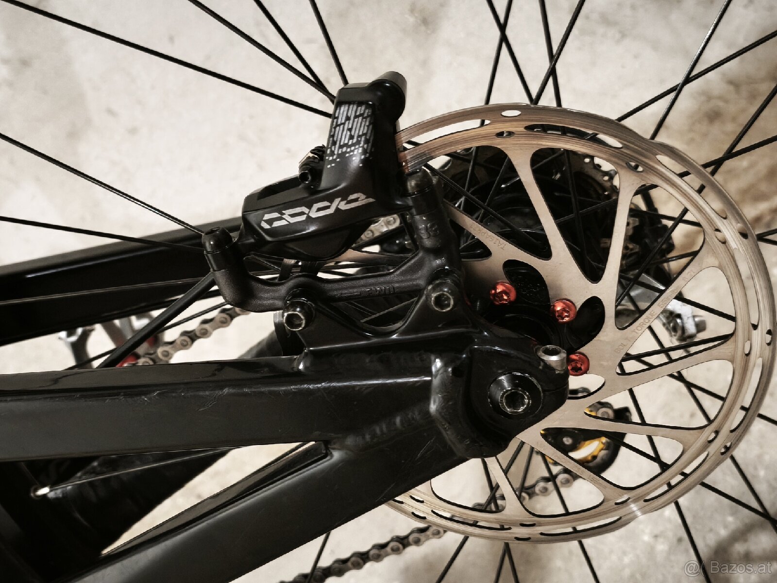 Santa Cruz v10.4 Carbon - 4
