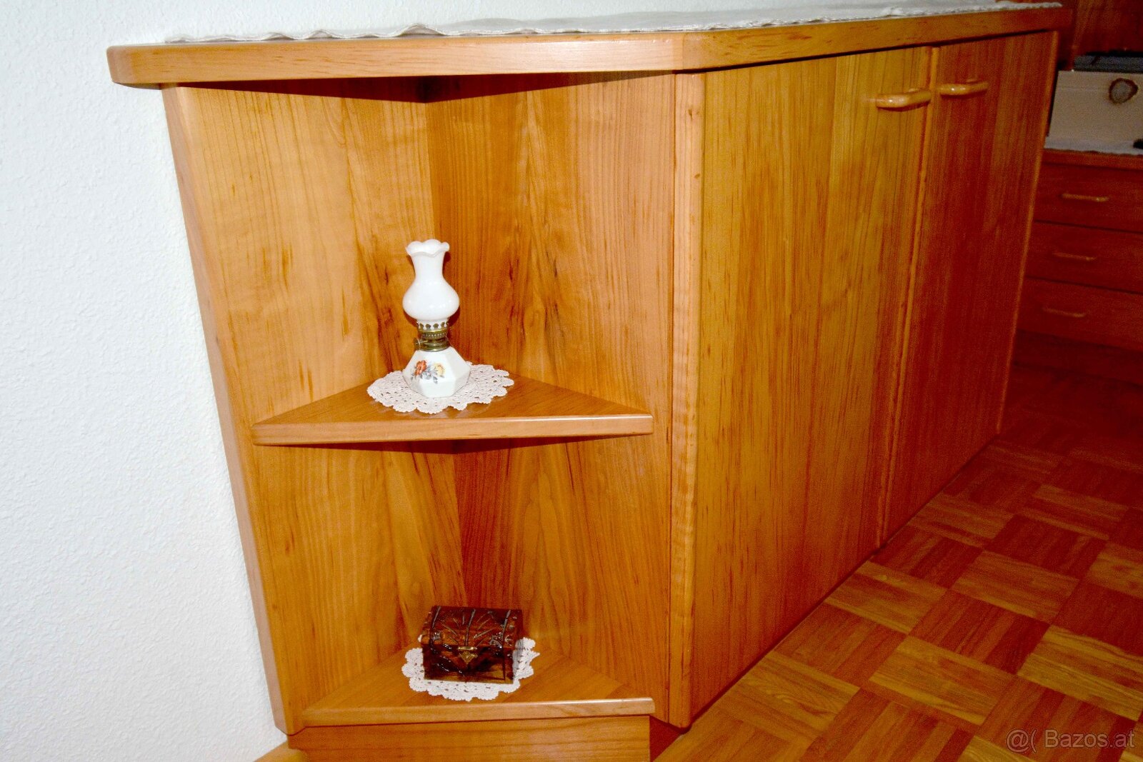 Schlafzimmerverbau mit Doppelbett - 4