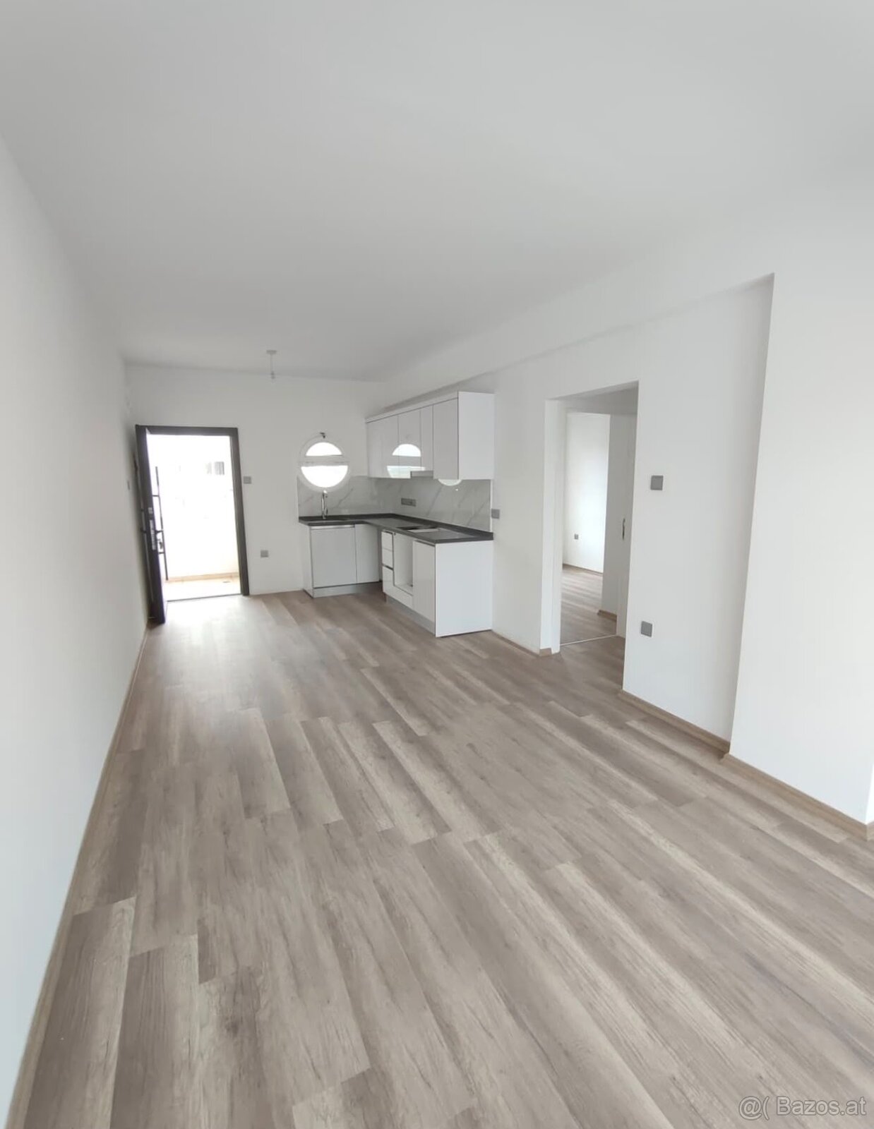 Nordzypern – Bezugsfertiges Studio, 46 m² + Balkon, 600 m zu - 4