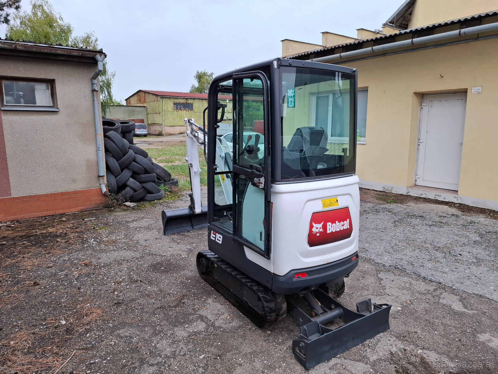 Bobcat E19, rok 2019 - 4