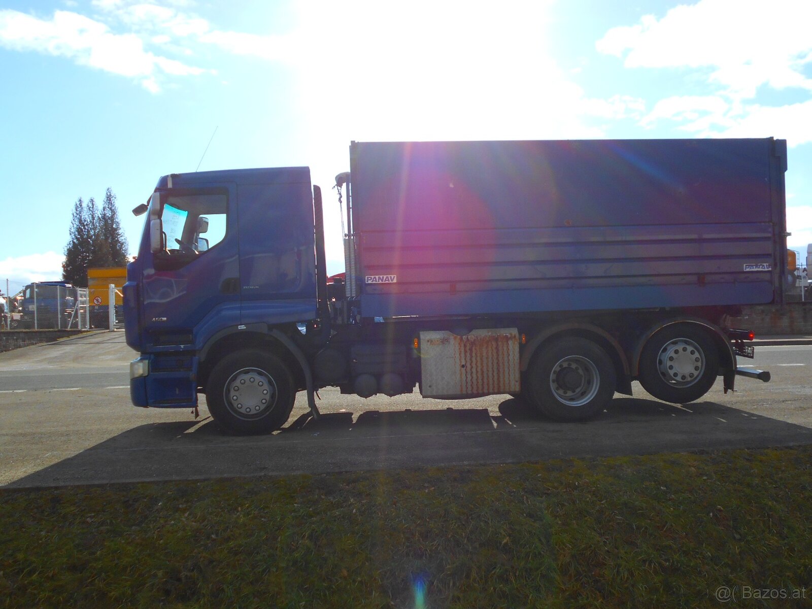 RENAULT PREMIUM - 4