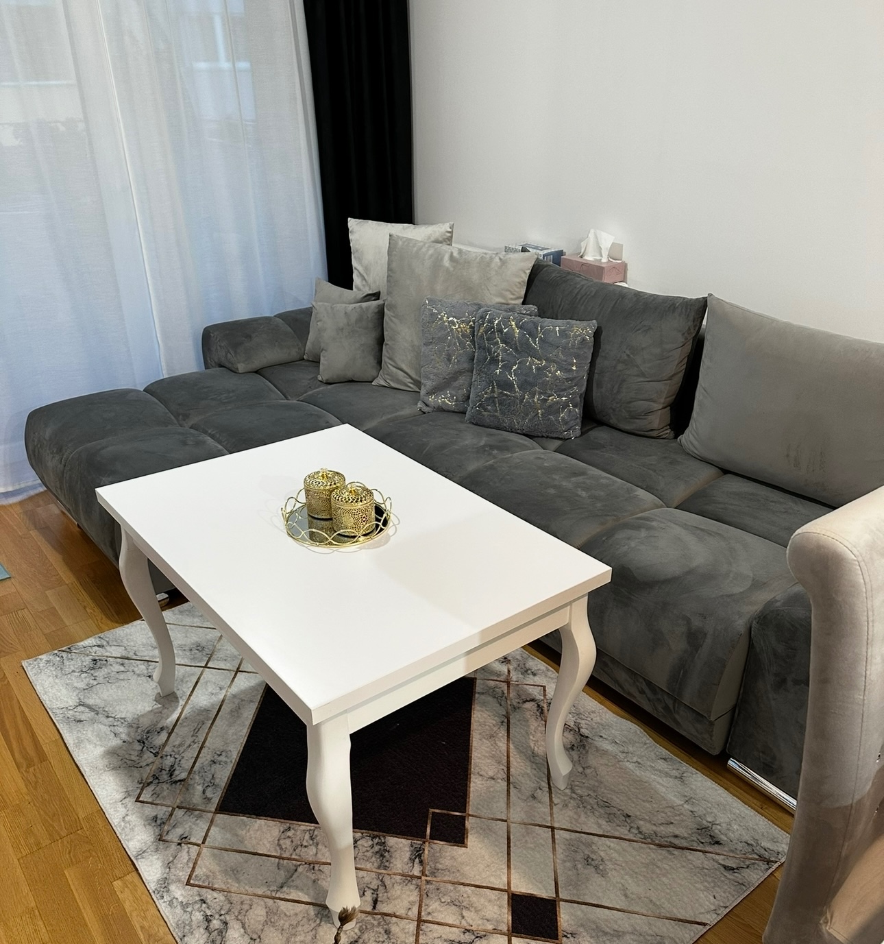 Sofa mit couchtisch - 4