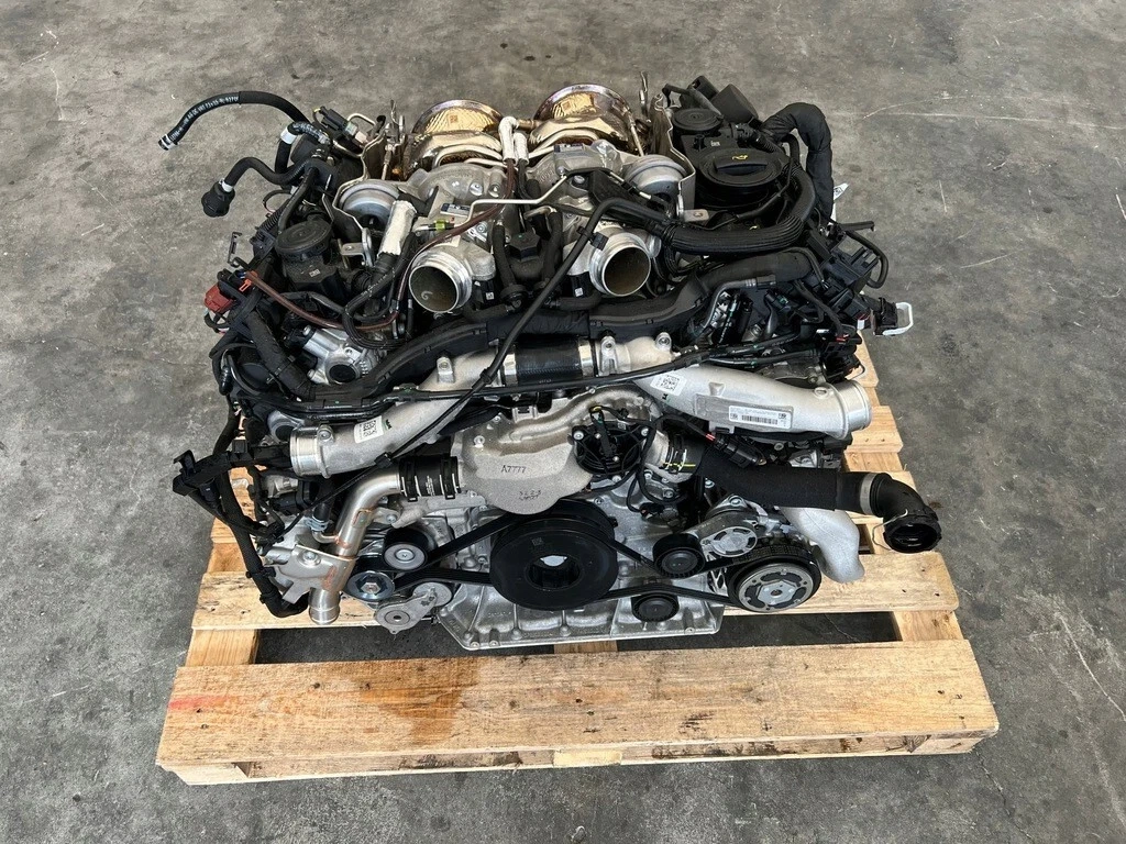 MOTOR DWK 4,0 TFSI AUDI RS6 - 4