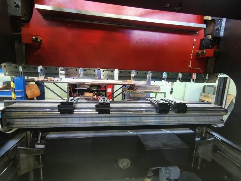 AMADA Abkantpresse / CNC HFT 80-25 - 4