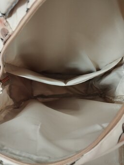 Verkaufe einen wunderschönen capy bara Schulrucksack - 4