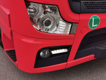 Sattelzugmaschine MERCEDES-BENZ ACTROS 1845 EURO 6 low deck - 4