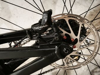 Santa Cruz v10.4 Carbon - 4