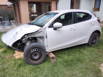 Mazda 2 für Ersatzteile - 4