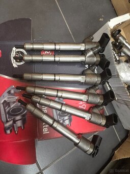 EINSPRITZDÜSEN 3,0 TDI 059 130 278 M - 4