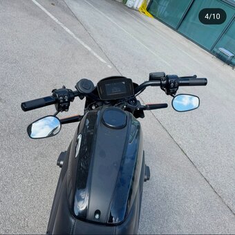 Harley - 4