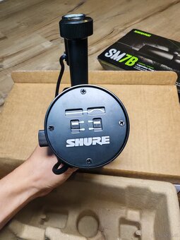 Shure SM7B Mikrophone - 4