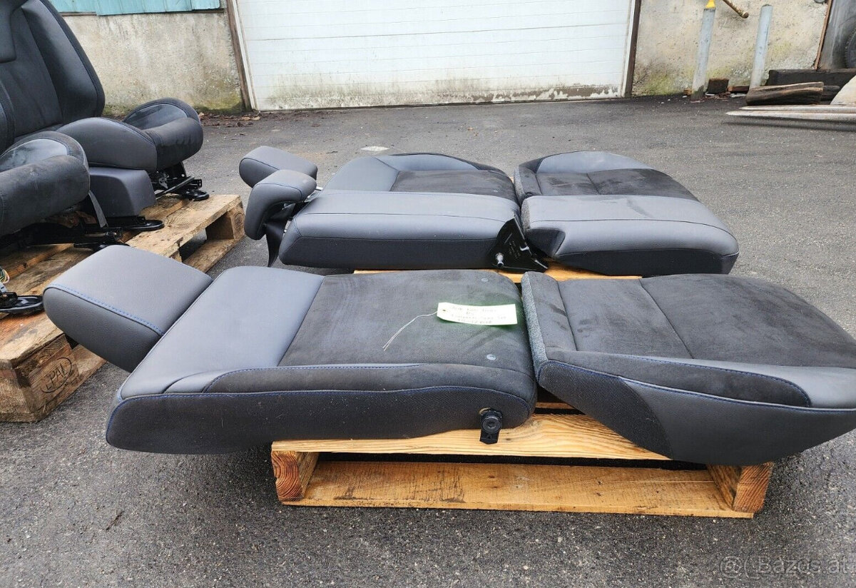 Ford Focus Rs OEM Blau Schwarz Recaro Vorder- und Rücksitze - 5