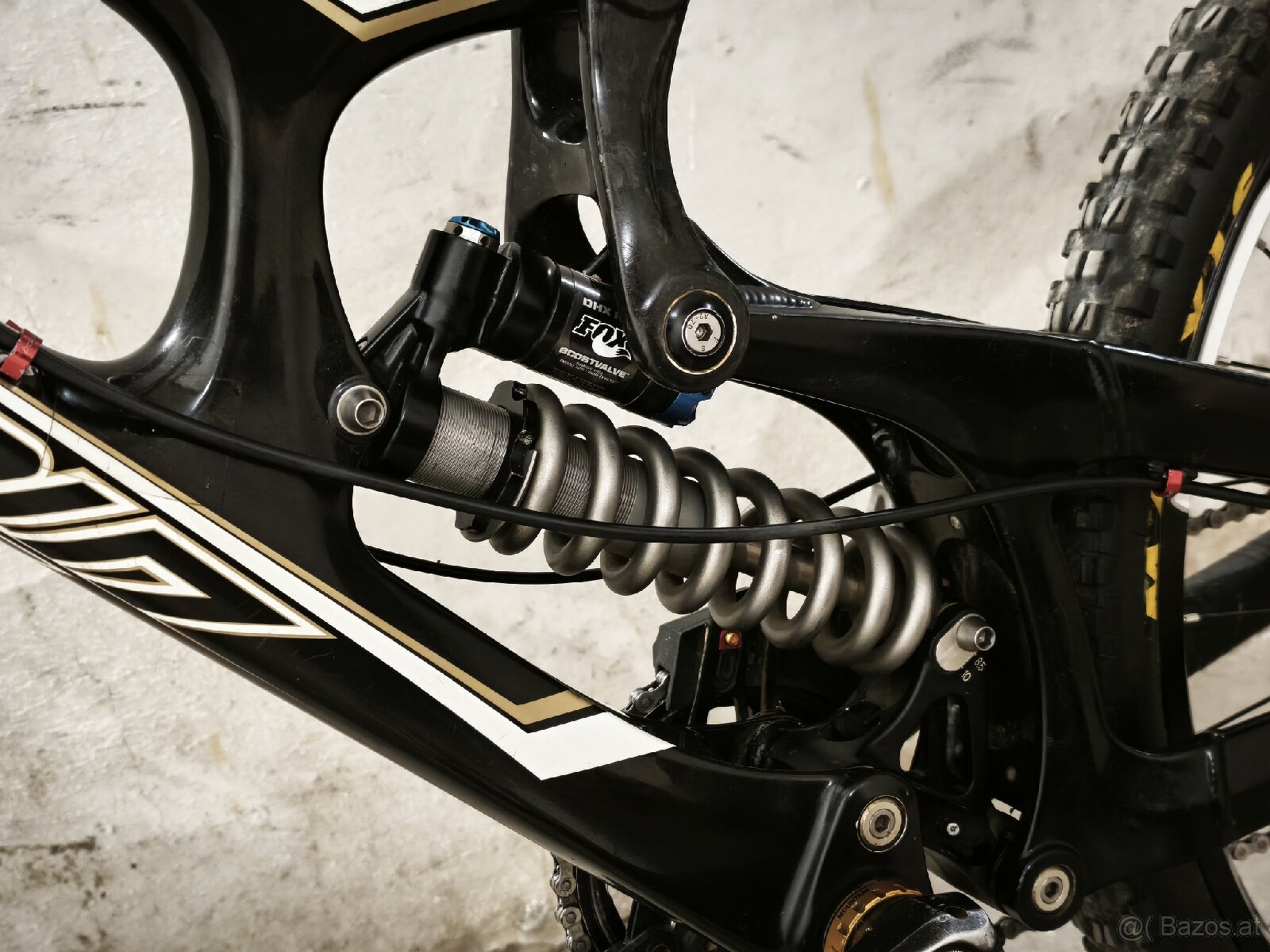 Santa Cruz v10.4 Carbon - 5