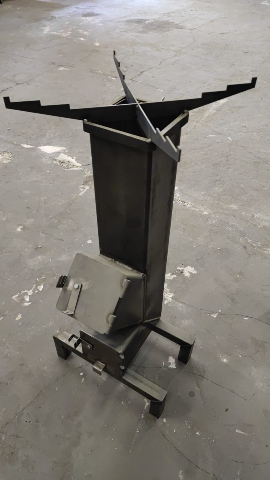 Raketenofen / Turboofen – Campingkocher + Grill, Gusseisen - 5