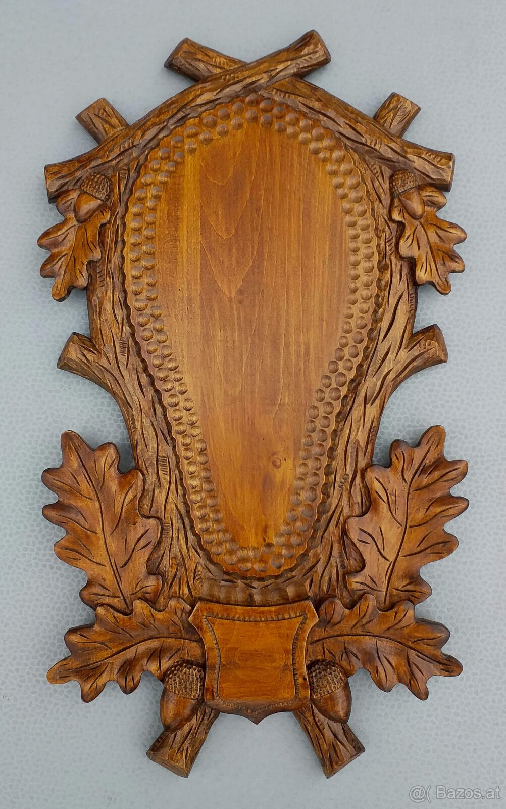 Geschnitzte Untersetzer für Jagd- und Angeltrophäen - 5