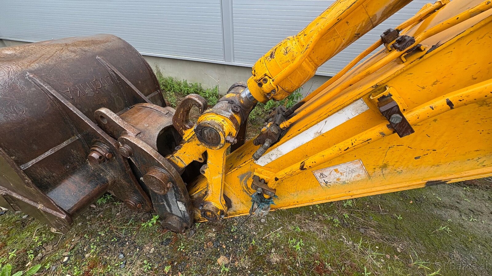 JCB 220 - 5